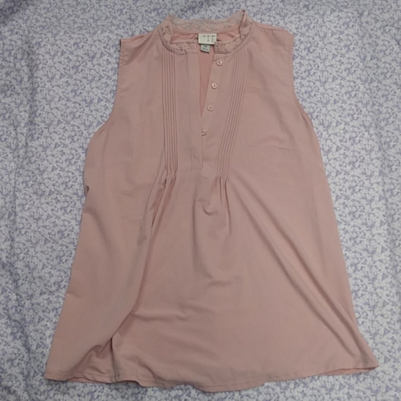 a new day Tops - A New Day Size XS Pink Shell Blouse